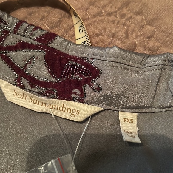 ๐๐๐Soft Surroundings Grandeur Jacket in Vintage Grey - Picture 12 of 17